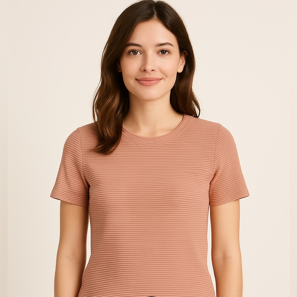 Ann Taylor ribbed blouse. Beautiful high quality fabric.